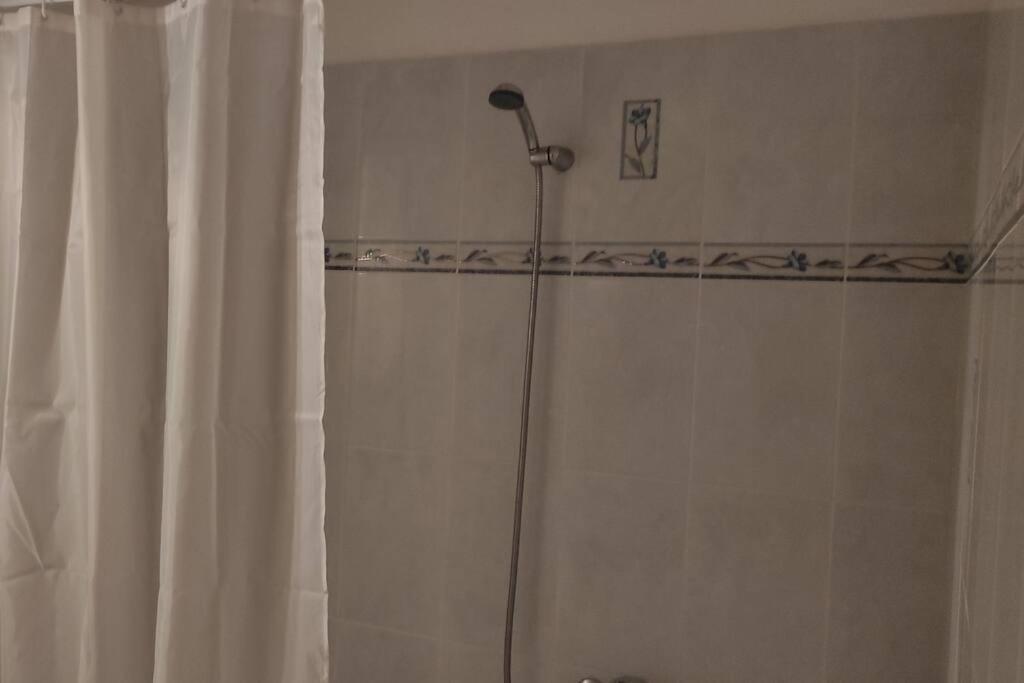 Διαμέρισμα Ιδανικό Για Εξορμήσεις Lägenhet Eleousa Exteriör bild